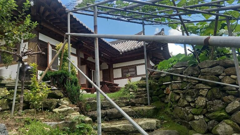덤바위한옥펜션